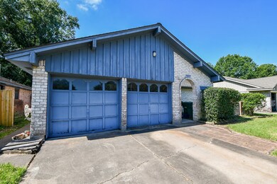 7215 Stonegate Dr, Houston, TX 77040 - photo 2