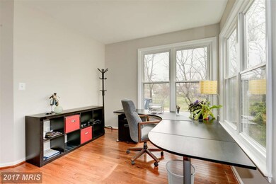 7736 White Willow Ct, Springfield, VA 22153 - photo 6