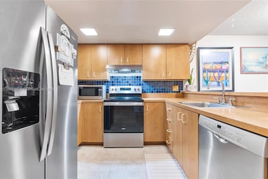 4347 SW 70th Terrace, Davie, FL 33314 - photo 2