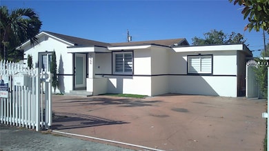 5066 E 9th Ct, Hialeah, FL 33013 - photo 3