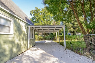 6637 Burkett St, Houston, TX 77021 - photo 4