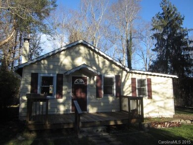 79 Cedar Creek Dr, Hendersonville, NC 28792 - photo 2