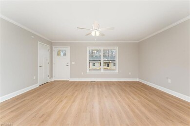 122 Lake St, Elkin, NC 28621 - photo 6