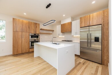 93 Griswold St unit 93, Cambridge, MA 02138 - photo 6