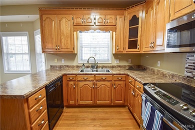 4911 Dove Creek Ave, Northport, AL 35473 - photo 7