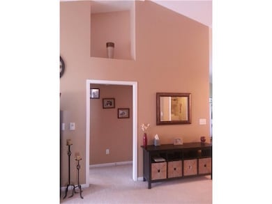 1079 Sunmeadow Cir, Franklin, IN 46131 - photo 2