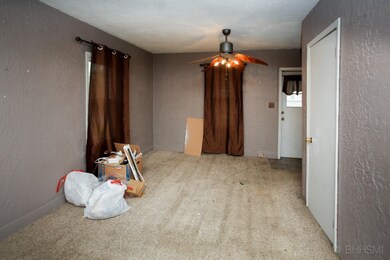 5763 huggins street-104