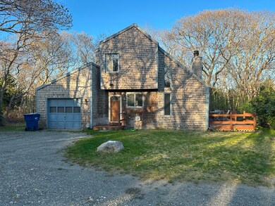 One car garage.