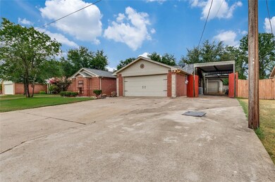 3925 Country Meadows Cir, Granbury, TX 76049 - photo 3