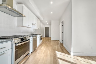 120 Moore St unit 202, Boston, MA 02128 - photo 3
