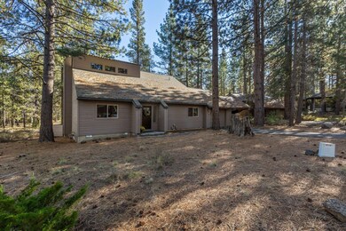 18027 Sandhill Ln, Sunriver, OR 97707 - photo 2