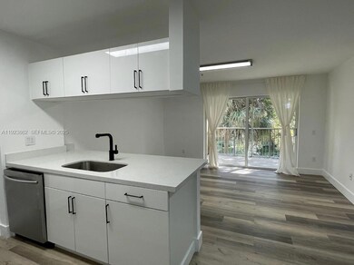 440 S Park Rd unit 4306, Hollywood, FL 33021 - photo 5