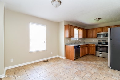 003-photo-dining-room-6403919