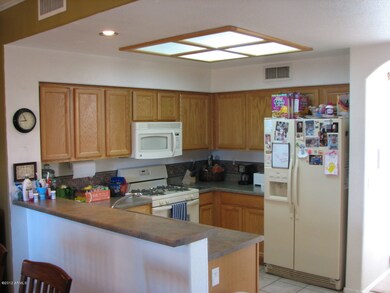6 Kitchen