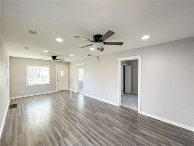 2308 Capitol Ave, Des Moines, IA 50317 - photo 5