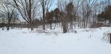 339 S Stream Rd, Pownal, VT 05261 - photo 4