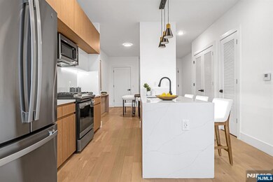 649 38th St unit P505, Union City, NJ 07087 - photo 6