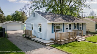 1703HollyWay02