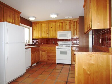6-Kitchen