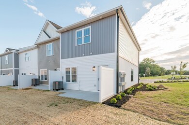 556 Leesville Rd unit 304, Lynchburg, VA 24502 - photo 5