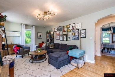 1336 N 6th St, Mankato, MN 56001 - photo 3