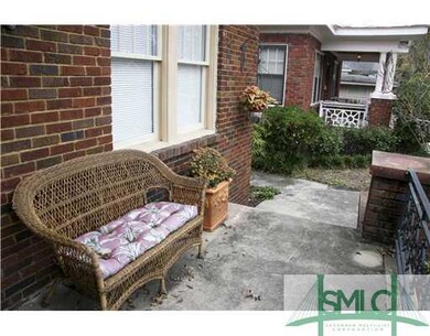 216 E 51st St, Savannah, GA 31405 - photo 2