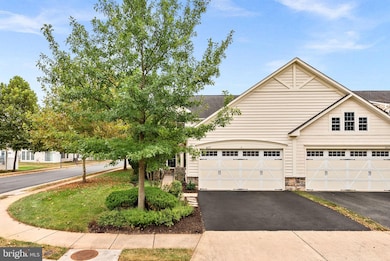 44397 Adare Manor Square, Ashburn, VA 20147 - photo 2