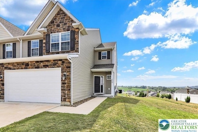 268 Ida Red Dr, Leesport, PA 19533 - photo 3