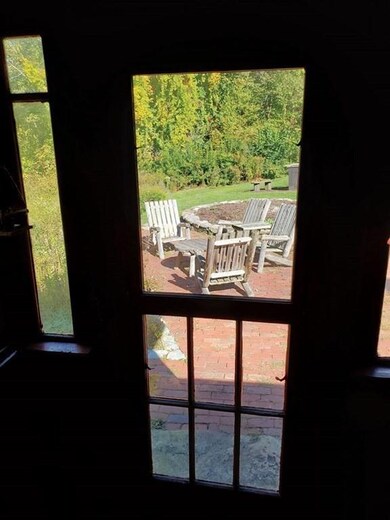 434 5th Massachusetts Turnpike, Fitchburg, MA 01420 - photo 4