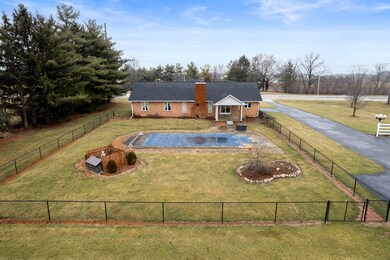 8313 E County Road 300 S, Plainfield, IN 46168 - photo 5