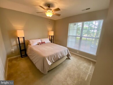 2405 Avalon Bay Ln unit 2405, Herndon, VA 20171 - photo 5