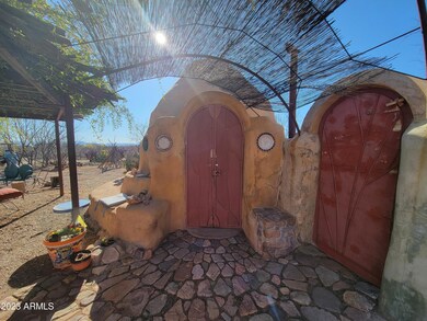 7581 N Avenida Del Sol