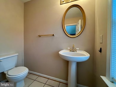 131 Cypress Point Dr, Charles Town, WV 25414 - photo 3