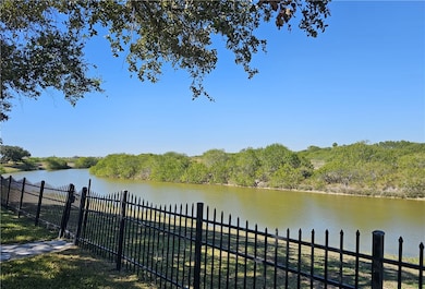 Enjoy quiet evenings and bird watching