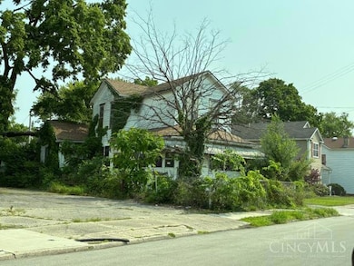 1151 W 2nd St, Dayton, OH 45402 - photo 2