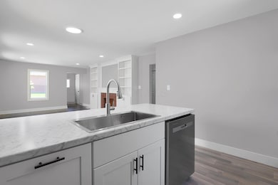 6-web-or-mls-1783-lockbourne-rd