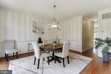 5434 Ashleigh Rd, Fairfax, VA 22030 - photo 5