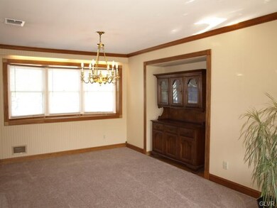 314 Murray Dr, Allentown, PA 18104 - photo 3