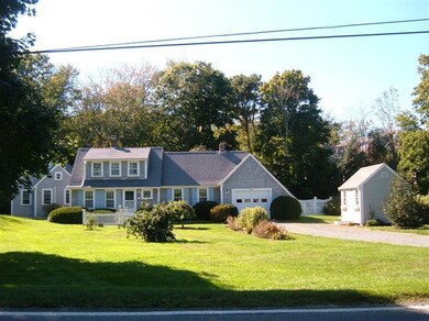 25 Railroad Ave, Yarmouth Port, MA 02675 - photo 2