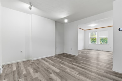 790 Highland Ave, Carnegie, PA 15106 - photo 7