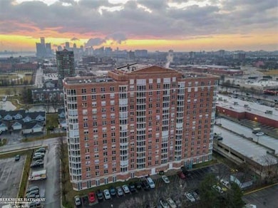 Great Lakes Tower unit 1110, Detroit, MI 48207 - photo 2