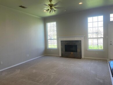 102 Ridge View Ct, Decatur, TX 76234 - photo 2