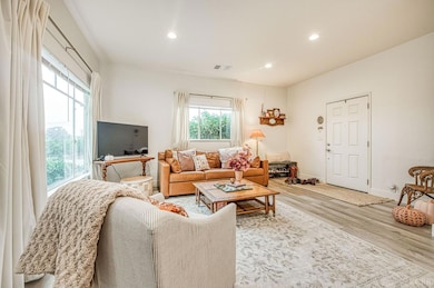 343 6th Avenue Dr, Kingsburg, CA 93631 - photo 3