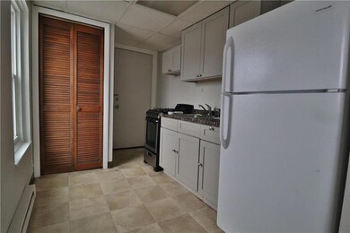 759 S 8th St unit 3, Allentown, PA 18103 - photo 4