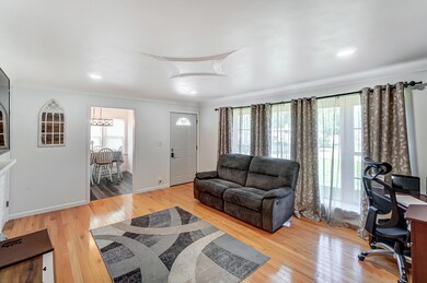 518 S Rauthland Ave, Wapakoneta, OH 45895 - photo 6