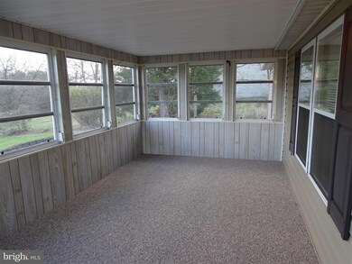 1050 Tallow Hill Rd, Chambersburg, PA 17202 - photo 4