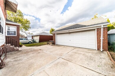 8 Liberty St, Carteret, NJ 07008 - photo 4