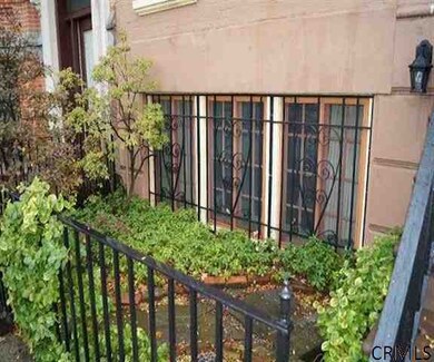 22 Willett St, Albany, NY 12210 - photo 3