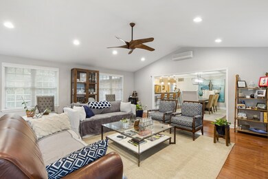 coastalrephoto-1760SomersetCir-6824