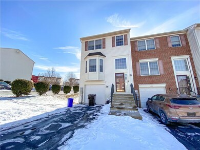 422 S Oak St, Freemansburg, PA 18017 - photo 2